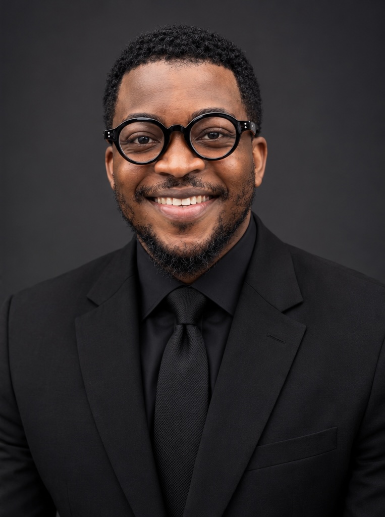Portrait of Toluwalase Benjamin Eniola